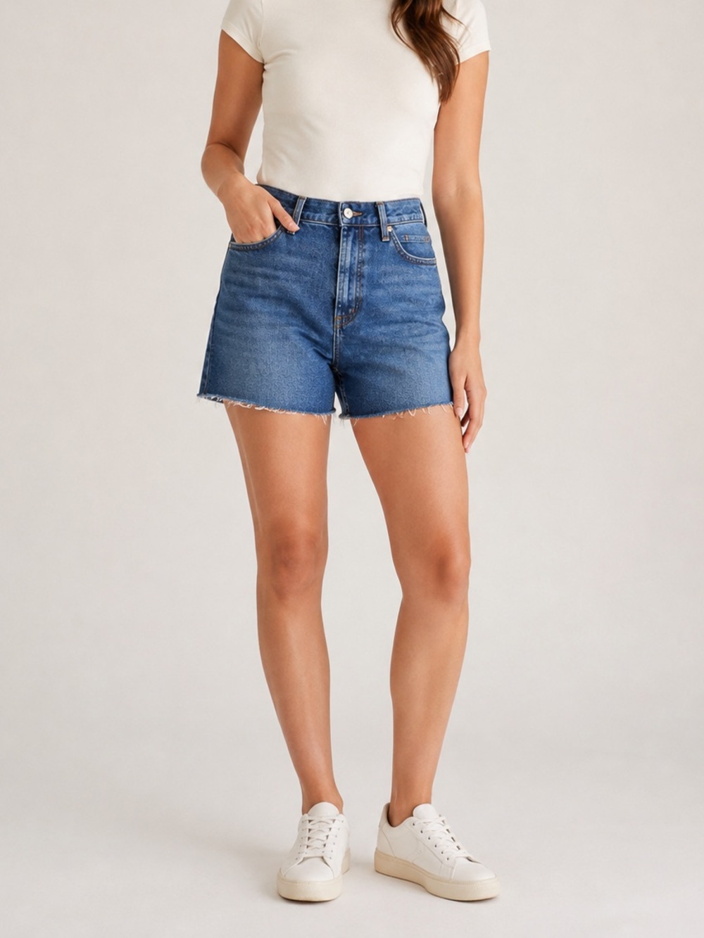 7 For All Mankind Dark Blue Boy midelt style with Raw Hem Denim Shorts